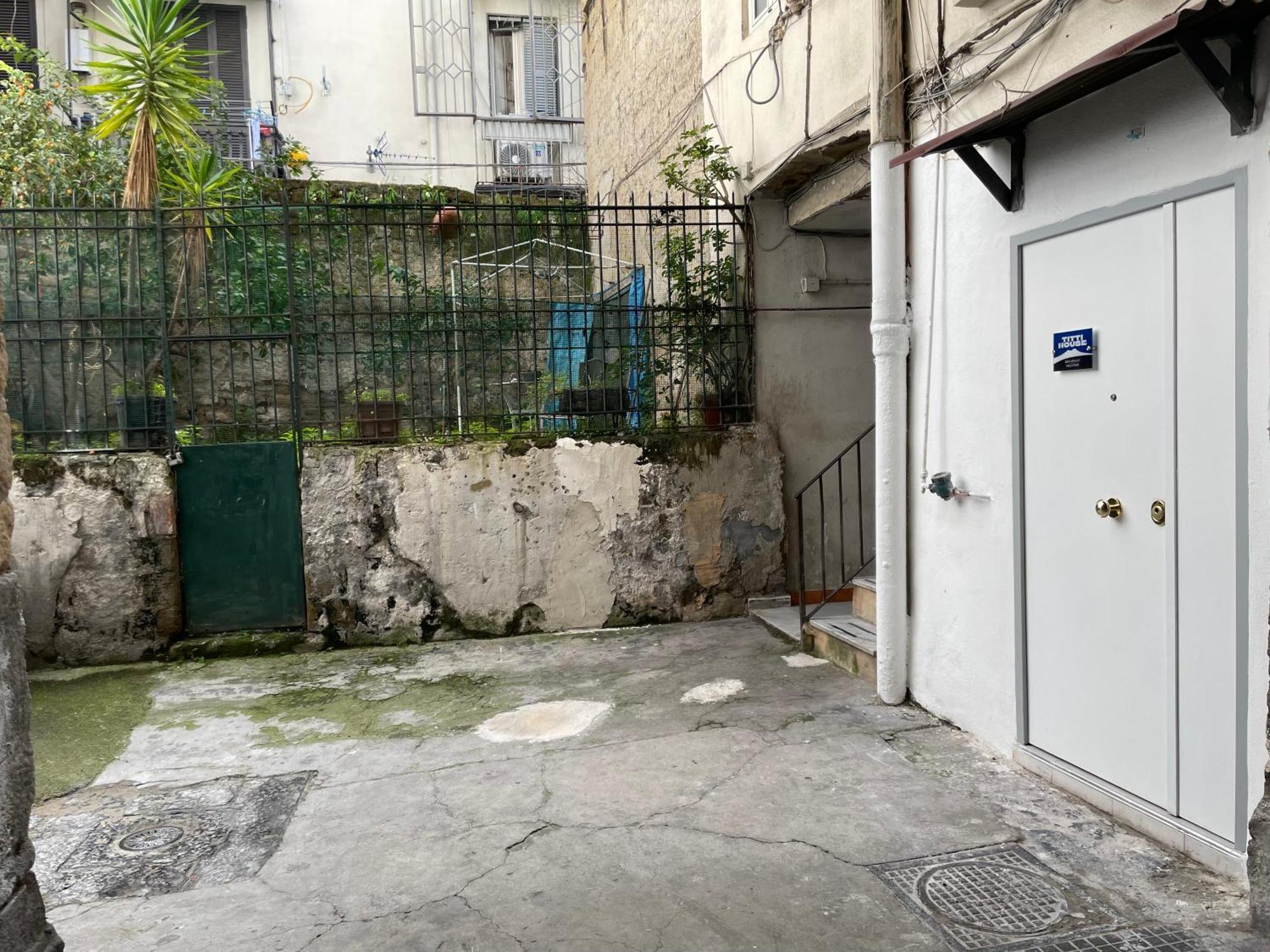Titti House * Naples